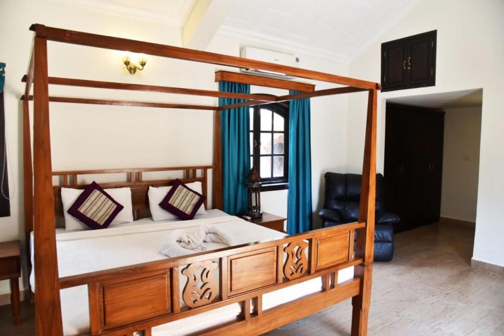 Grace Candolim Luxury Villa Екстер'єр фото